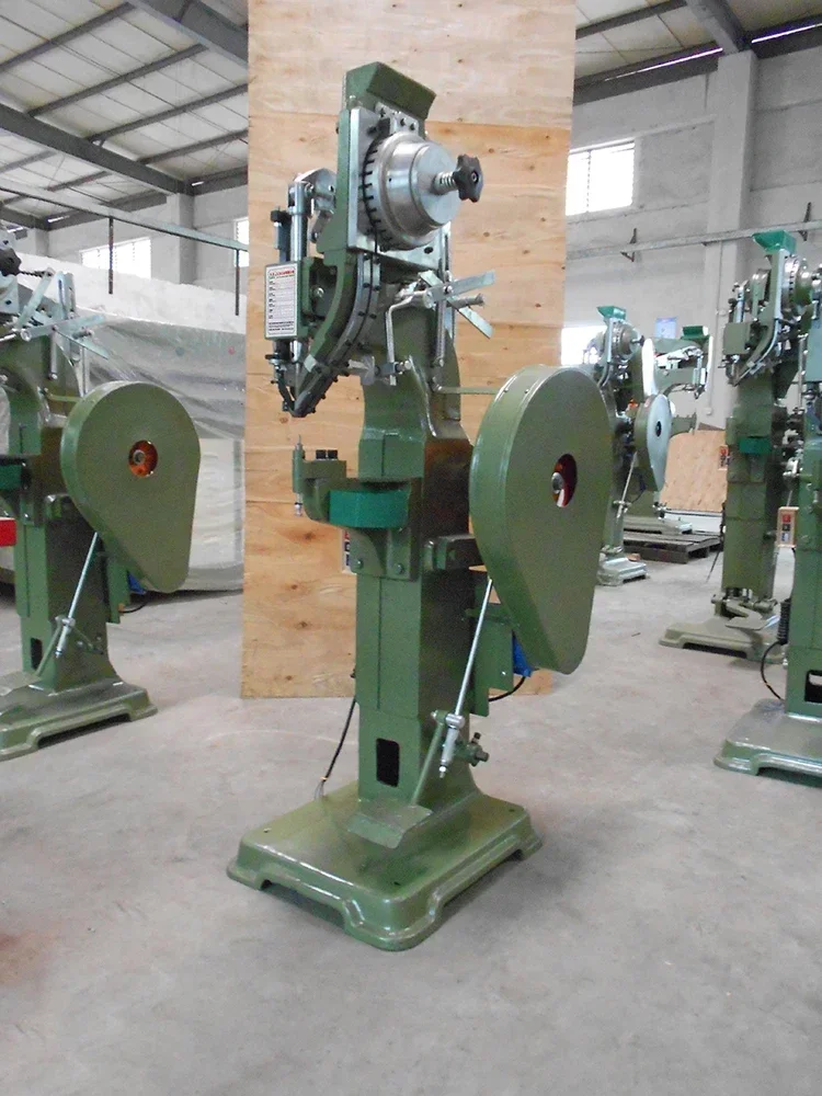 2023 cheapest  easy to operate  mini type riveting machine for baby carriage, folding chair, and hardware riveting