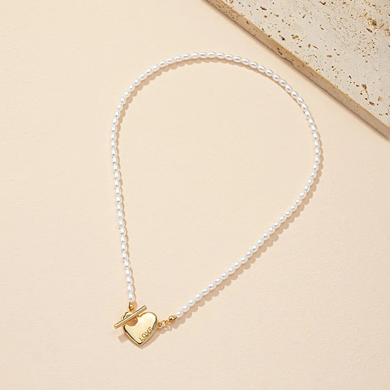 Elegant Pearl Necklace For Women Heart Pendant Necklaces Luxury Imitation Pearls OT Chain Necklaces Korean Jewelry Girls Gifts