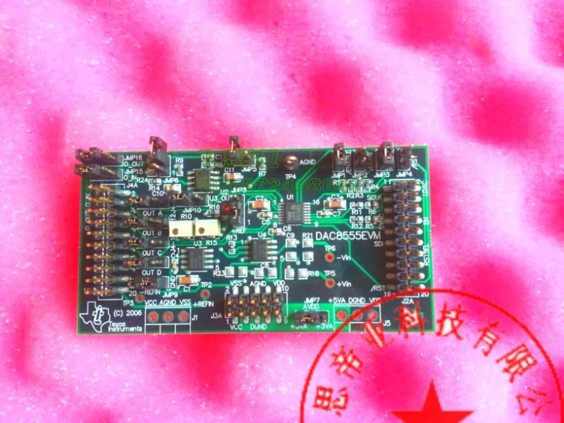 Spot ti DAC8555EVM evaluation module development board