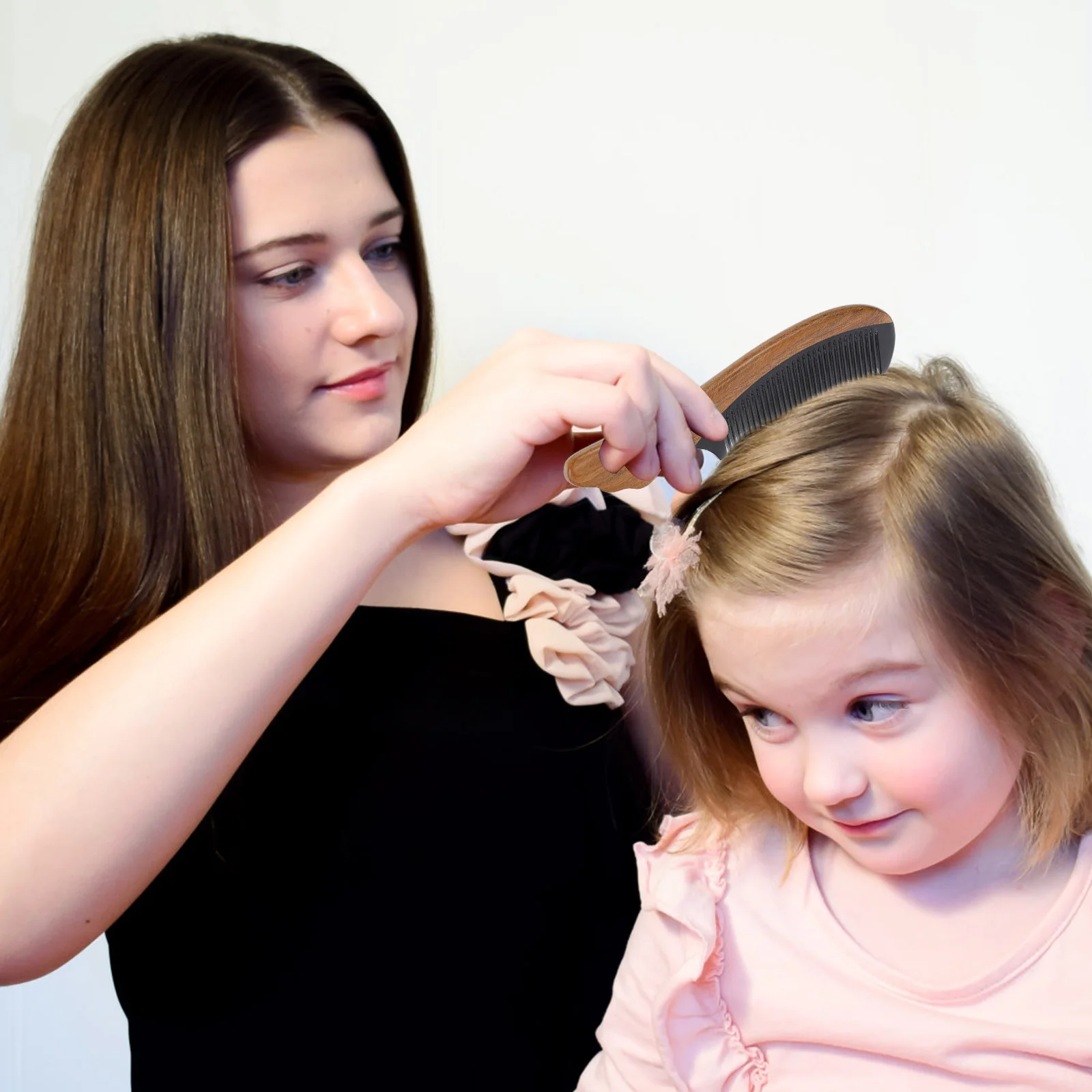 

1 шт., маленькая зеленая расческа из сандалового дерева, деревянная детская расческа для волос, безопасный массажный инструмент, предотвращает выпадение волос, гладкая ручка, домашнее путешествие