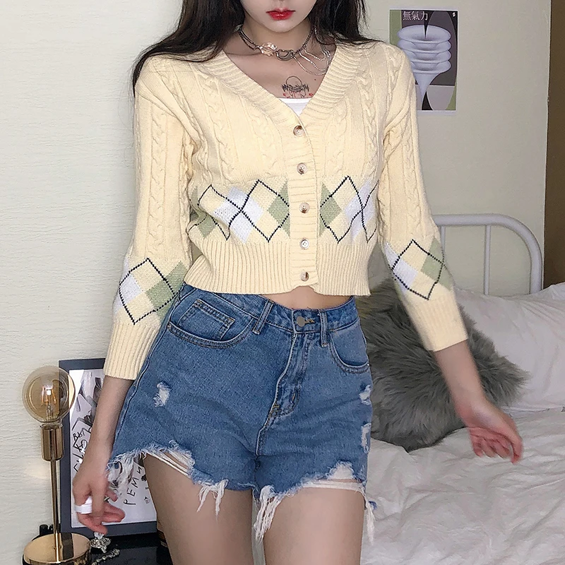 سترة محبوكة جديدة لخريف وشتاء IUAE عادية Sve طويلة مستديرة Ne ort Sle Commute Faion ملابس تريكو مميزة للسيدات