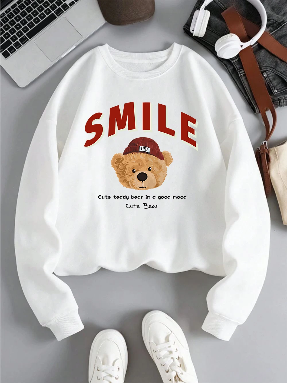 

Fashion Men Woman Pullovers Smile Cute Bear Printing Hoodies Loose Crewneck Warm Fleece Sweatshirts Autumn Casual Couple Clothes