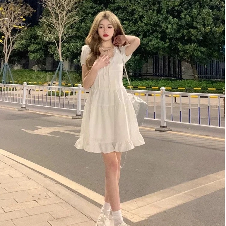 여름 신상 화이트 퍼피 돌 칼라 드레스 여성용 오트 스웨이드 허리 조임 소형 사이즈 요정 스커트 엘레 슬레 티잉