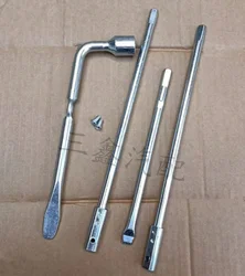 For Isuzu DMAX MUX jim with car tools jack spare tire rocker catch lever tire socket hanger