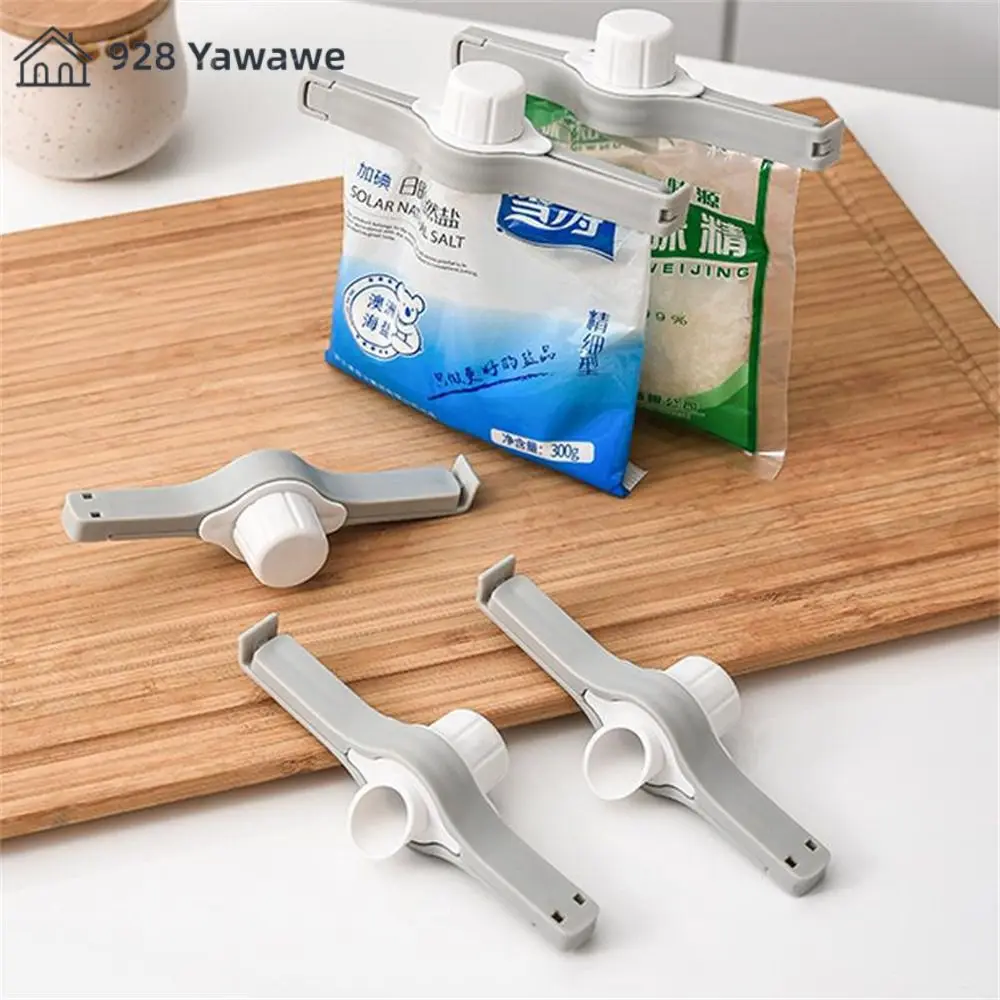 Moisture-proof Sealing Clamp Not Easy To Be Affected With Damp Simple Design 13.7 * 5.2cm Wholesale Kitchen Bar Supplies