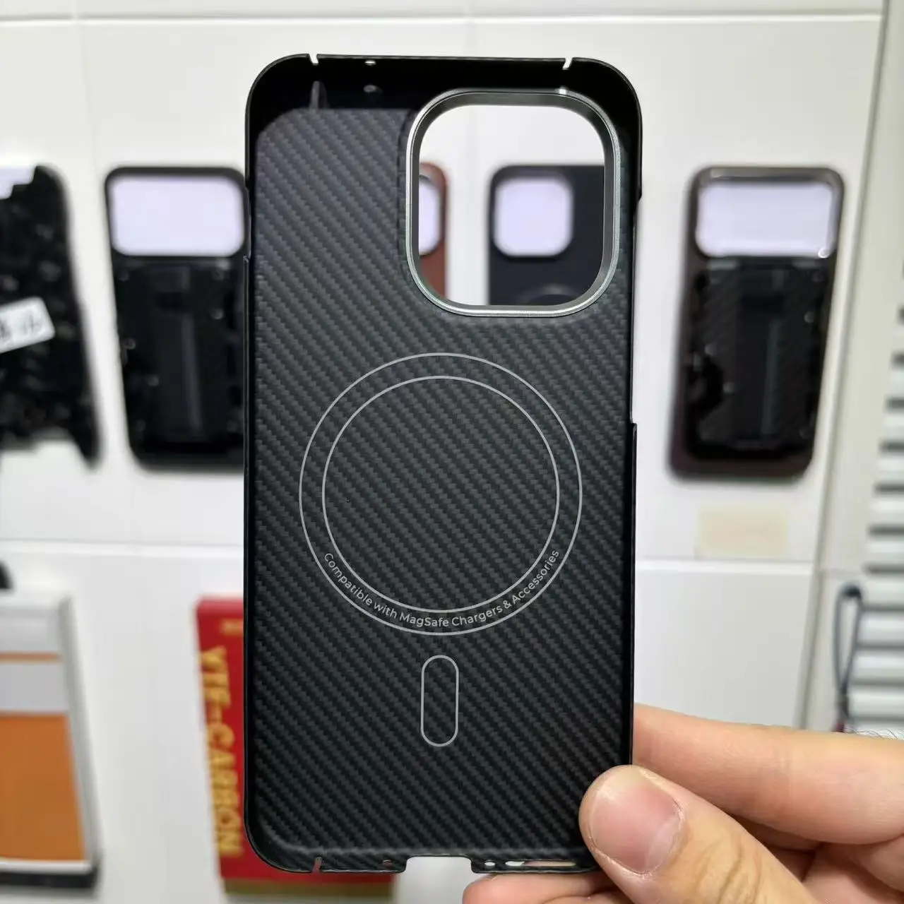 Magnetyczne etui z Kevlaru do OnePlus 15, tekstura włókna aramidowego i włókna węglowego, półpokrywające, ultracienkie, wysokiej jakości, odporne na wstrząsy, twarde etui. — zdjęcie produktu 3