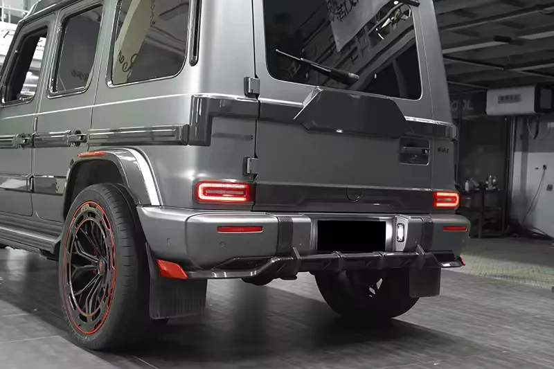 G Class W464 Auto Back Cover Plate New Dry Carbon Fiber Glossy Black Rear Light Turning Signal Lamp 12v Voltage