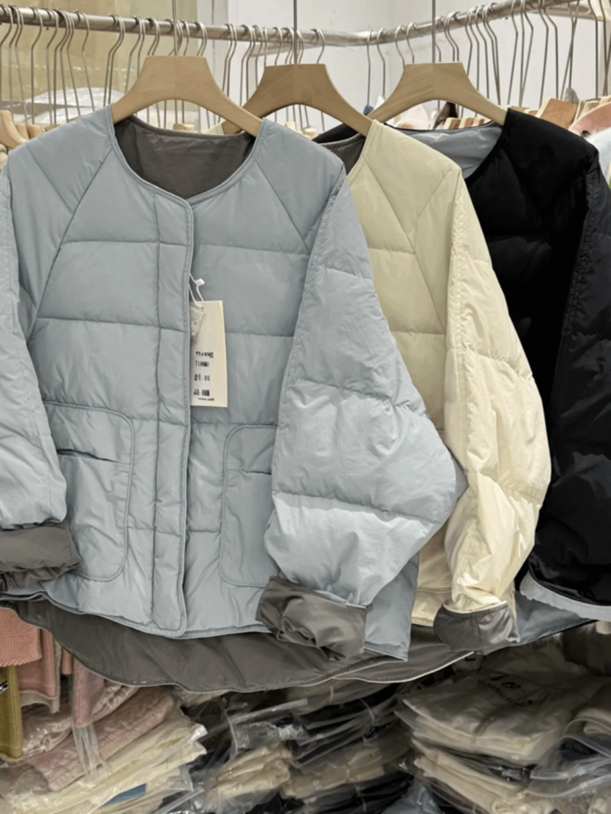 

Модная женская хлопковая куртка в корейском стиле с круглым вырезом, свободная, легкая, короткая, универсальная, зима 2025