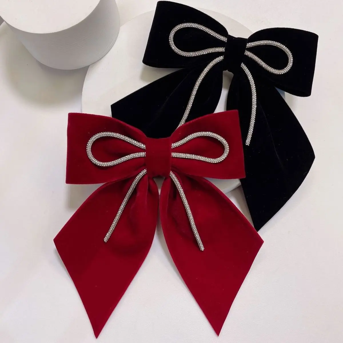 New Fabric Velvet Bow Hairpins for Women Spring Clip Crystal Butterfly Hair Clips Luxulry Headpiece Korean Hair Accessories