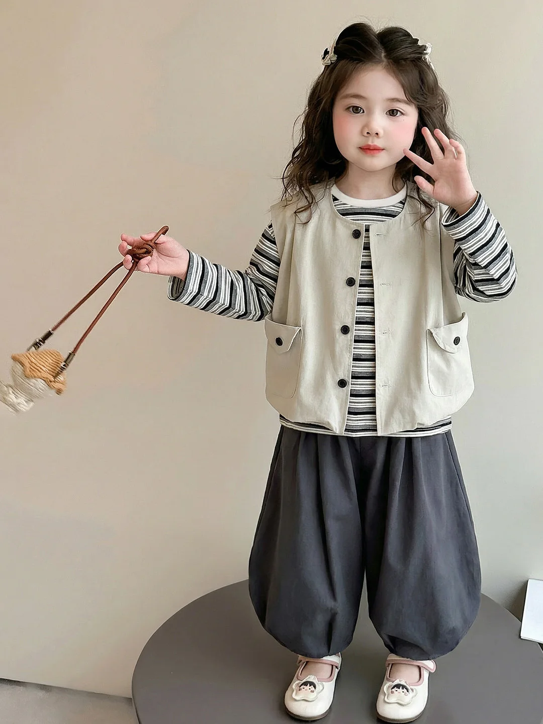 

Spring New Arrival Children's Casual Faionable Tee-Piece Set Vest Lantern Pants for Girls Comfortable Loose Fit round Ne