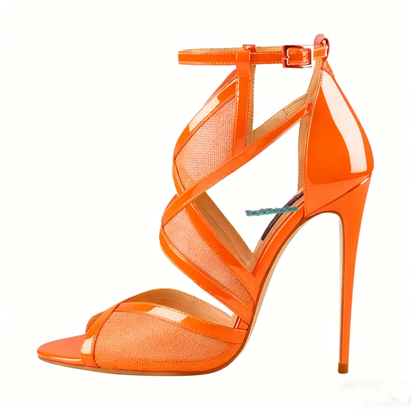 Sandały damskie luksusowe z ażurowym wzorem, szpilką, odkrytymi palcami, z paskiem na pięcie i klamrą, model 2025.