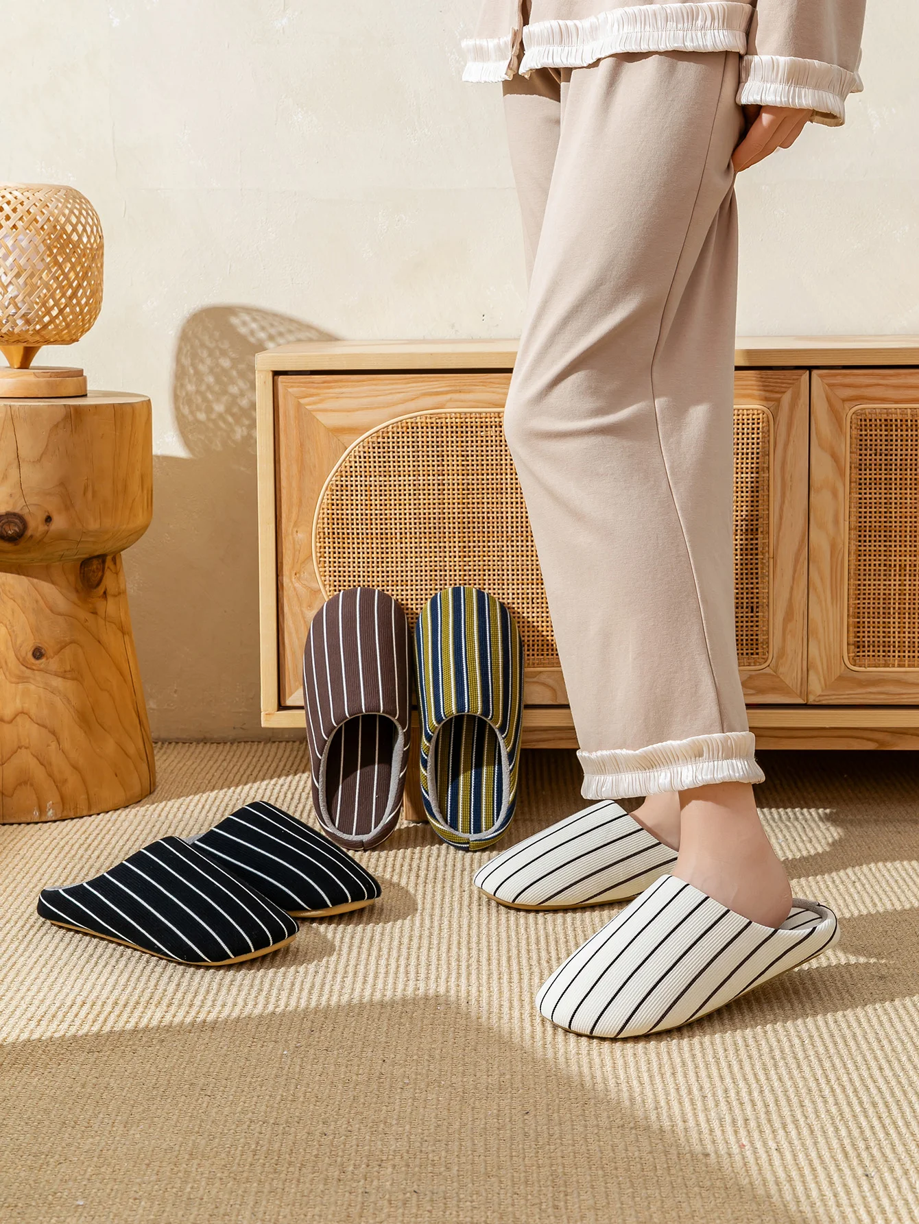 Japanische gestreifte Hausschuhe, Unisex für Frühling & Herbst, bequeme, atmungsaktive, rutschfeste flache Hausschuhe für das Schlafzimmer – Detail 8
