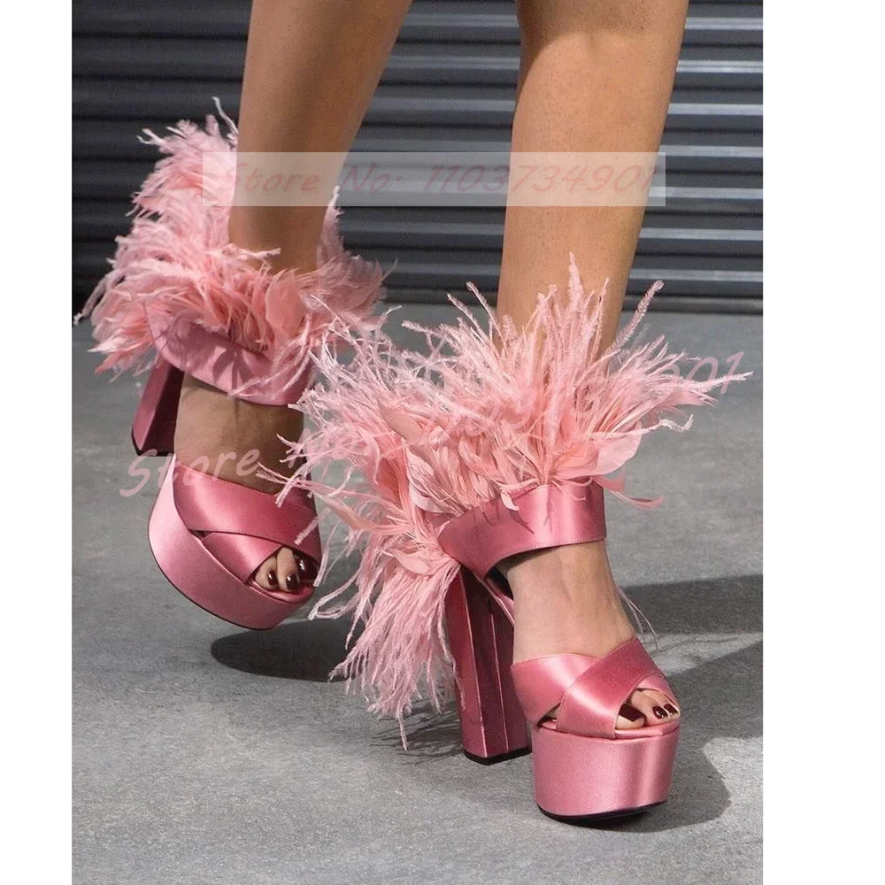 

Розовые сандалии на платформе с мехом и перьями, женские элегантные туфли на липучке с открытым носком на массивном высоком каблуке, женские вечерние милые модные сандалии
