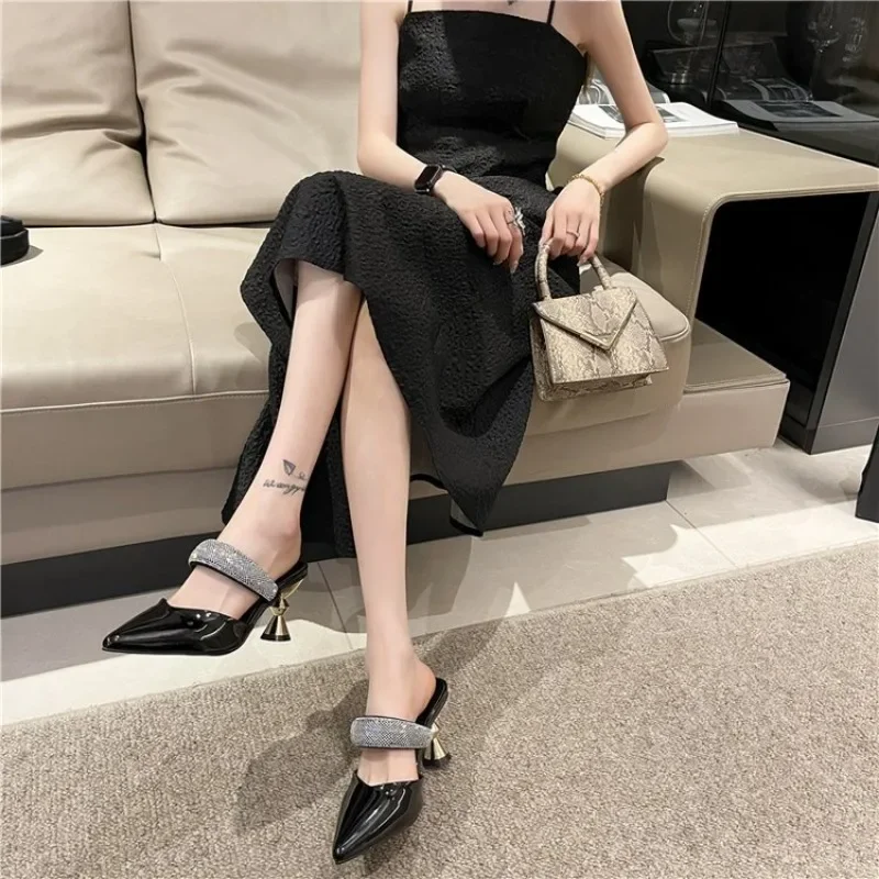 2024 New Design Women Elegant Pointed Toe Strange Style High Heels Summer Outdoor Shoes Ladies Sandals Women Slippers