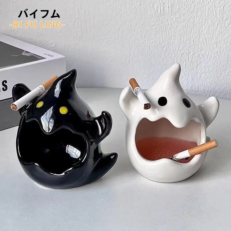 

Spooky Cartoon Ghost Ashtray Cute Ghost Candlestick Decorative Ornaments American Ceramic Living Room Aromatherapy Wax