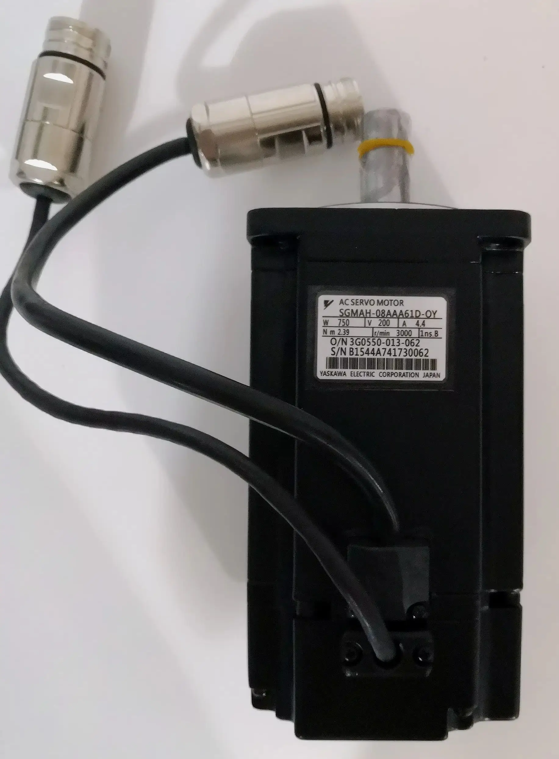 

SGMAH-08AAA61D-OY Brand new servo motor SGMAH 08AAA61D-OY Servo Motor，Fast shipping