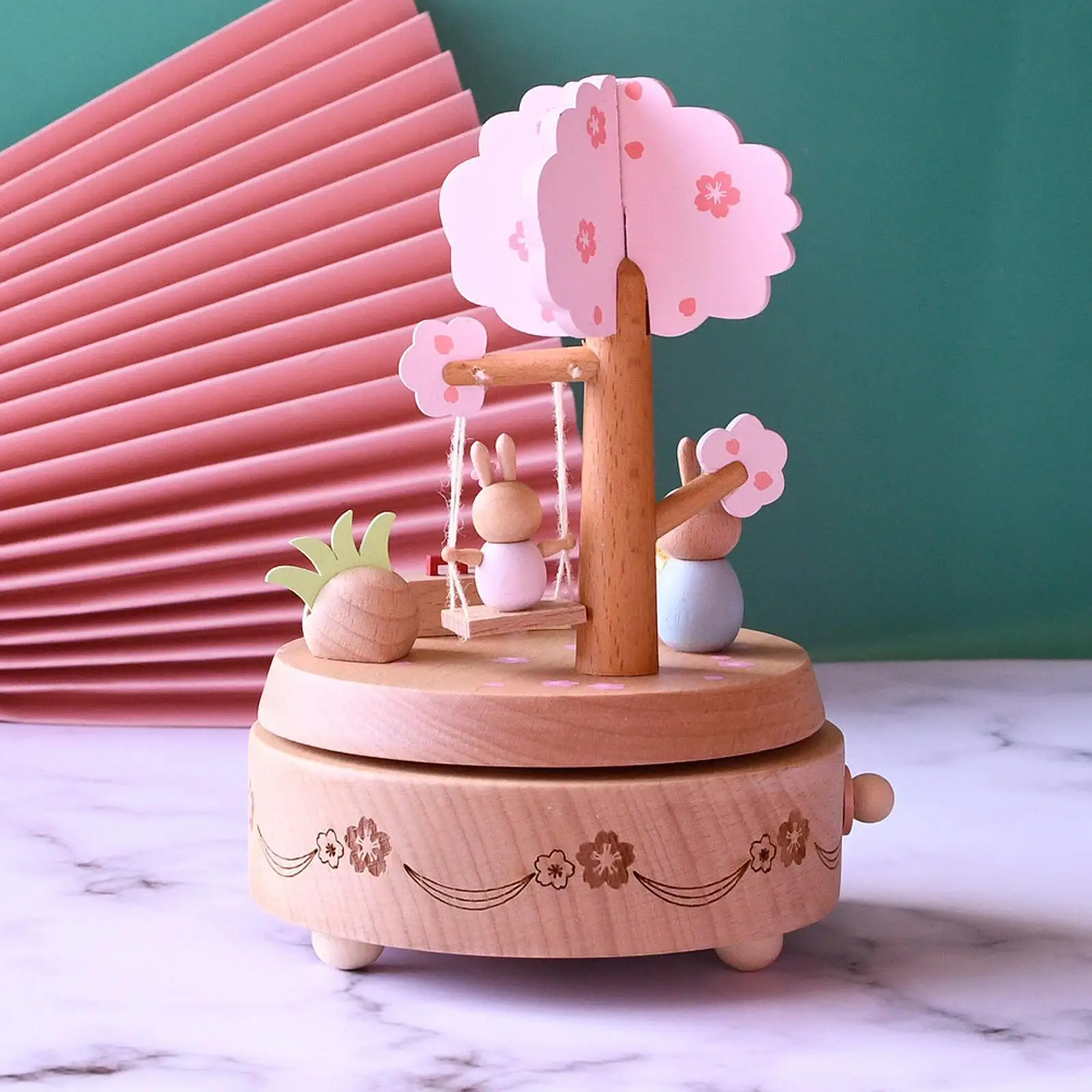 Wooden Music Box Collectibles Lovely Creative Rotating Music Box for Adults Christmas Baby Women Valentine's Day Birthday Gift