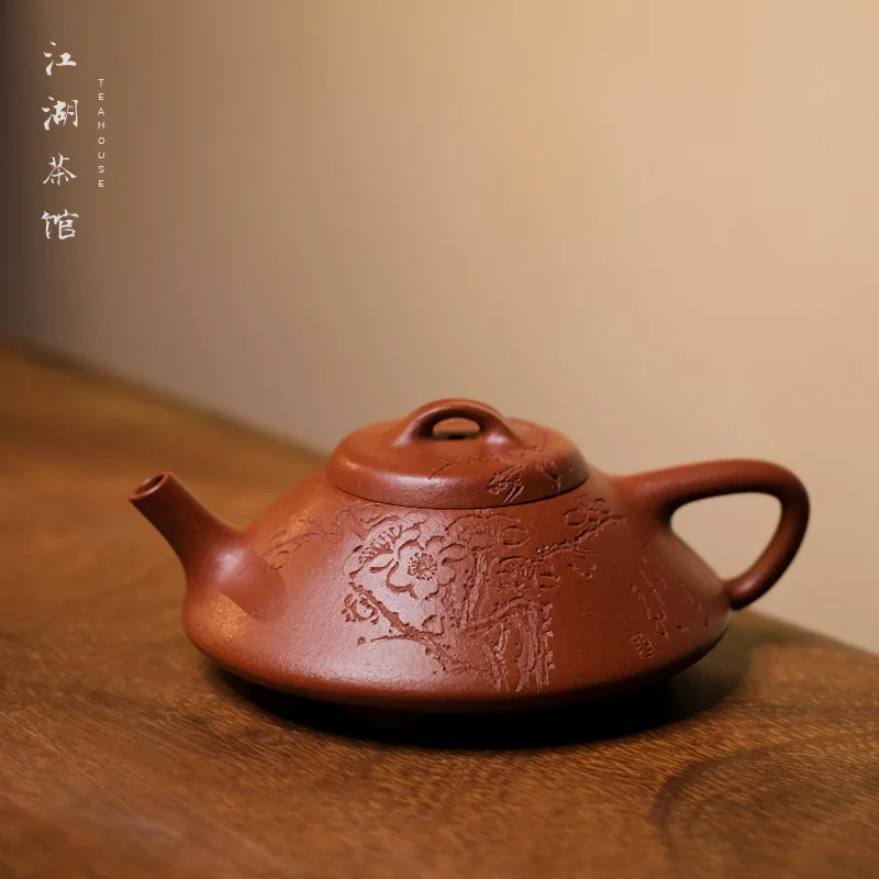 A LifeLong Confidant Is A 120cc Plum Blossom Stone Gourd, Handmade PurPle Clay TeapoT From Zhaozhuangshan, Yixing