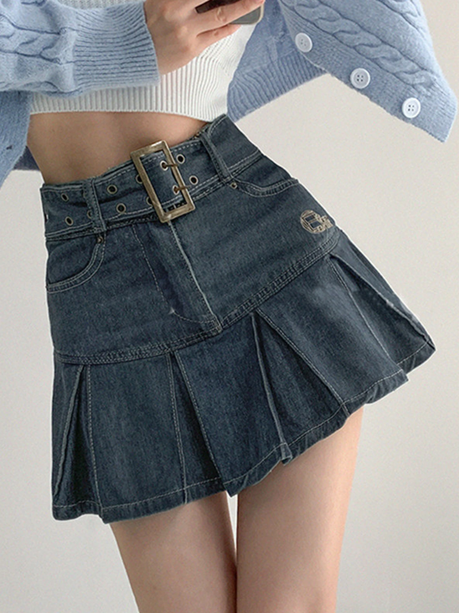 

Женская синяя джинсовая мини-юбка А-силуэта в винтажном стиле 2000-х, плиссированная юбка-шорты в стиле ковбой, юбка-шорты в стиле Харадзюку, корейский стиль Y2K, джинсовая юбка-обертка, летняя