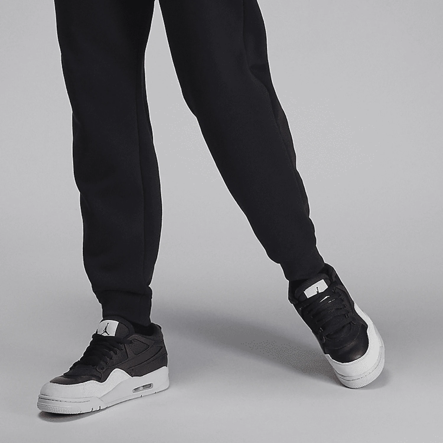 

Nike genuine JORDAN Men's Casual Breathable Everyday Sneakers FQ7939-001