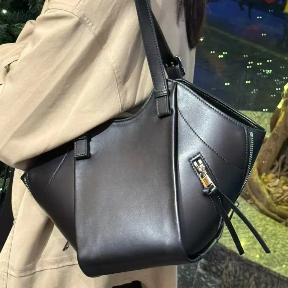 

Niche Design High Quality Cowhide Hammock Bag Leather Bucket Large Capacity Fashion Shoulder Handbag Casual Versatile Commuting