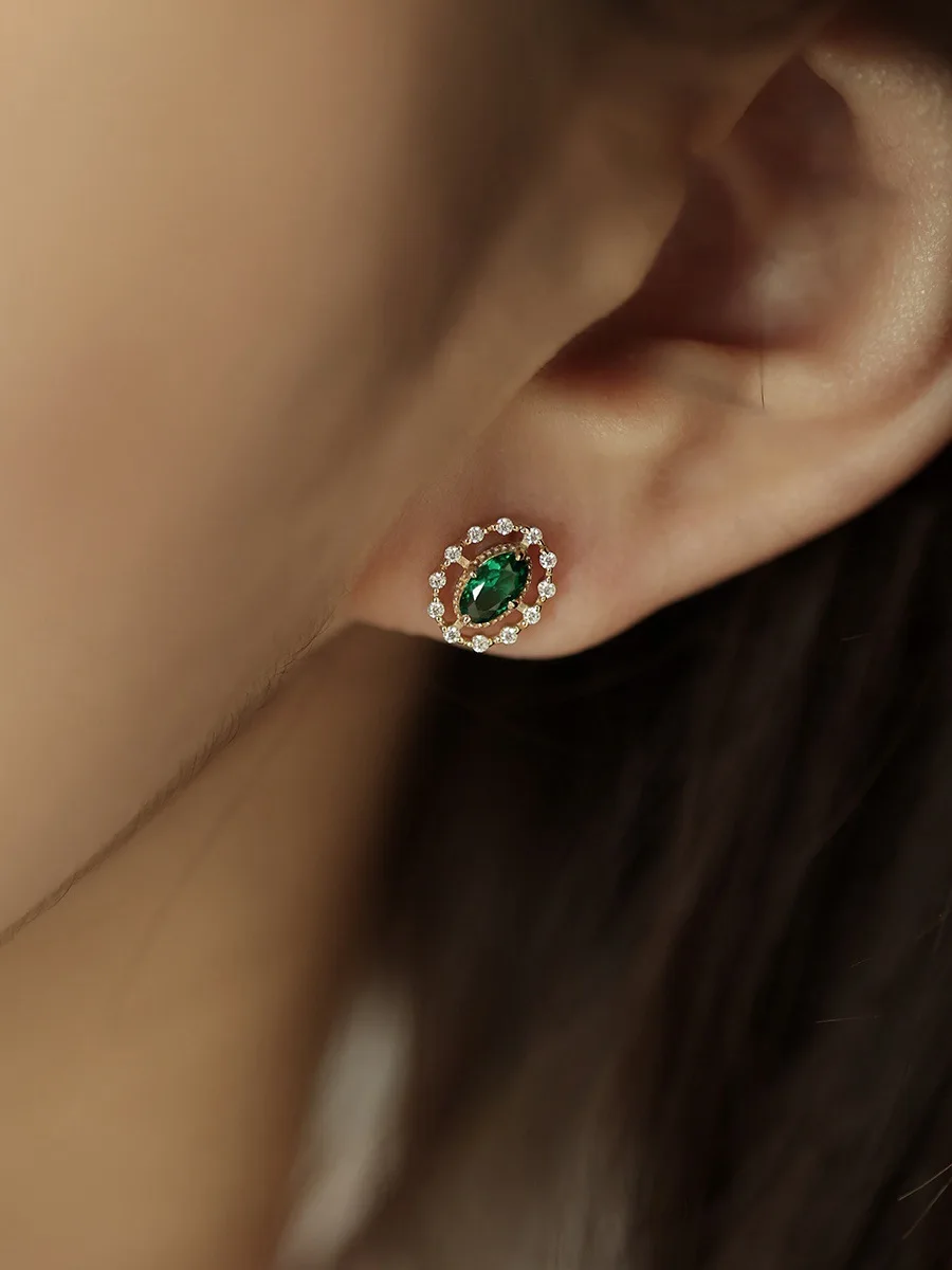 925 Sterling Silver Vintage Style Oval Emerald Earrings With Micro Inlaid Zircon Surrounding Niche And Exquisite Fashion Earring