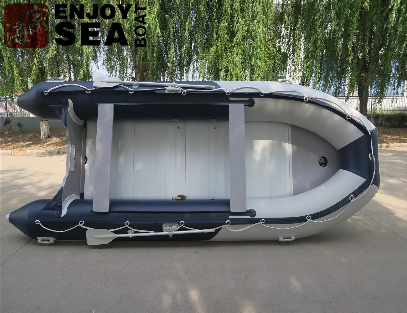 PVC Material Inflatable High Speed Sport Yacht Fishing Boat with Aluminum Floor for Leisure