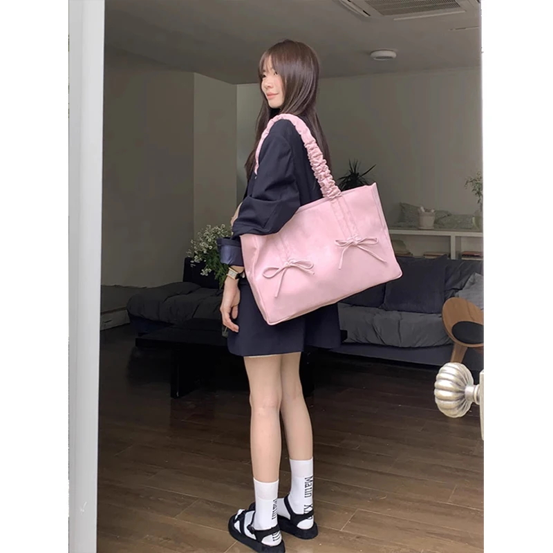 High Appearance Level Sweet Cool Bag Women'S Bag 2024 New Large Capacity Niche Single Shoulder Underarm Stylish Commuter Bag New