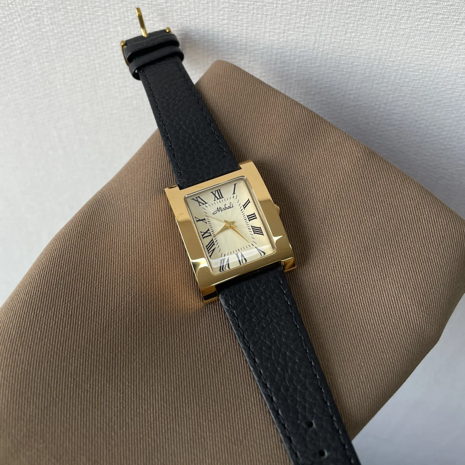 Retro Brand Authentic Women'S Watch2026 New Design HighEnd And Artistic Exquisite Ladies' Wristwatch, A Creative Gift For Women.