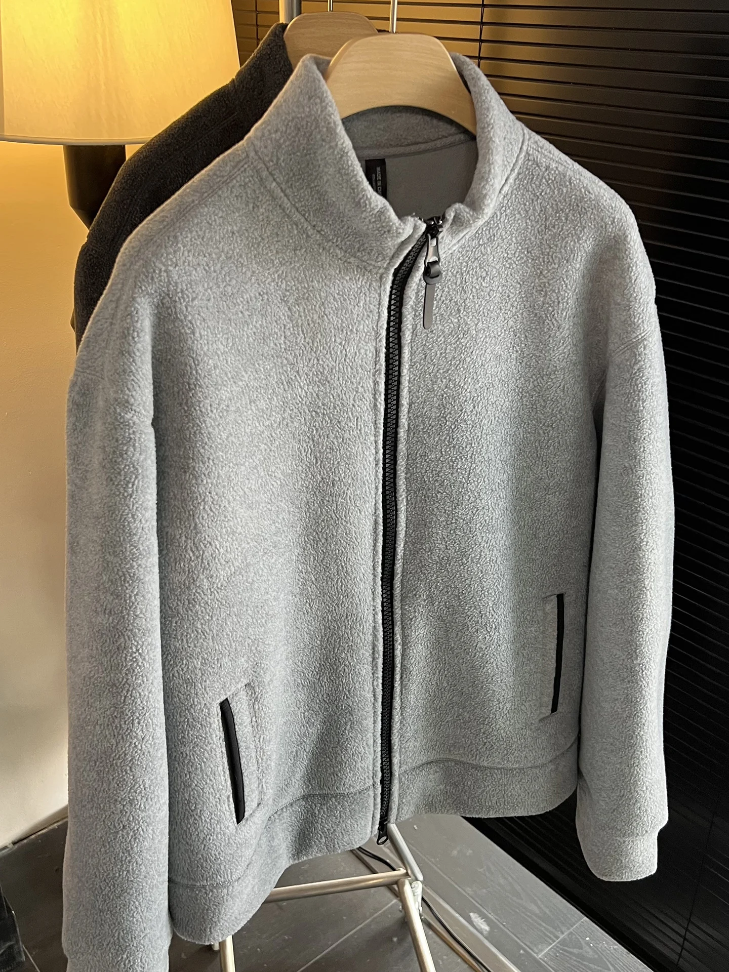 thick-warm-fleece-jacket-zipper-stand-collar-unisex-casual-versatile-jacket-inner-outdoor-camping-travel-gear