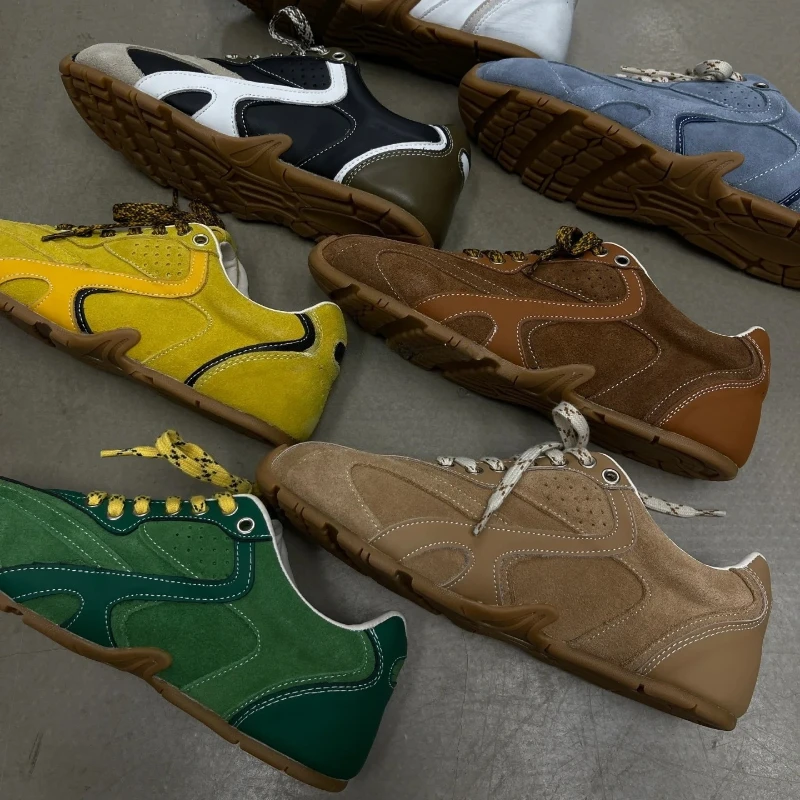 

Fashion Designer Thick Soled German Training Shoes 2026 New Genuine Leather Retro Running Shoes Women's Casual Sports Shoes