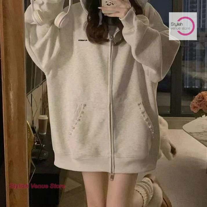 American retro Pearl hooded beaded cardigan sweater women's autumn and winter new fashion embroidery design loose zipper coat.