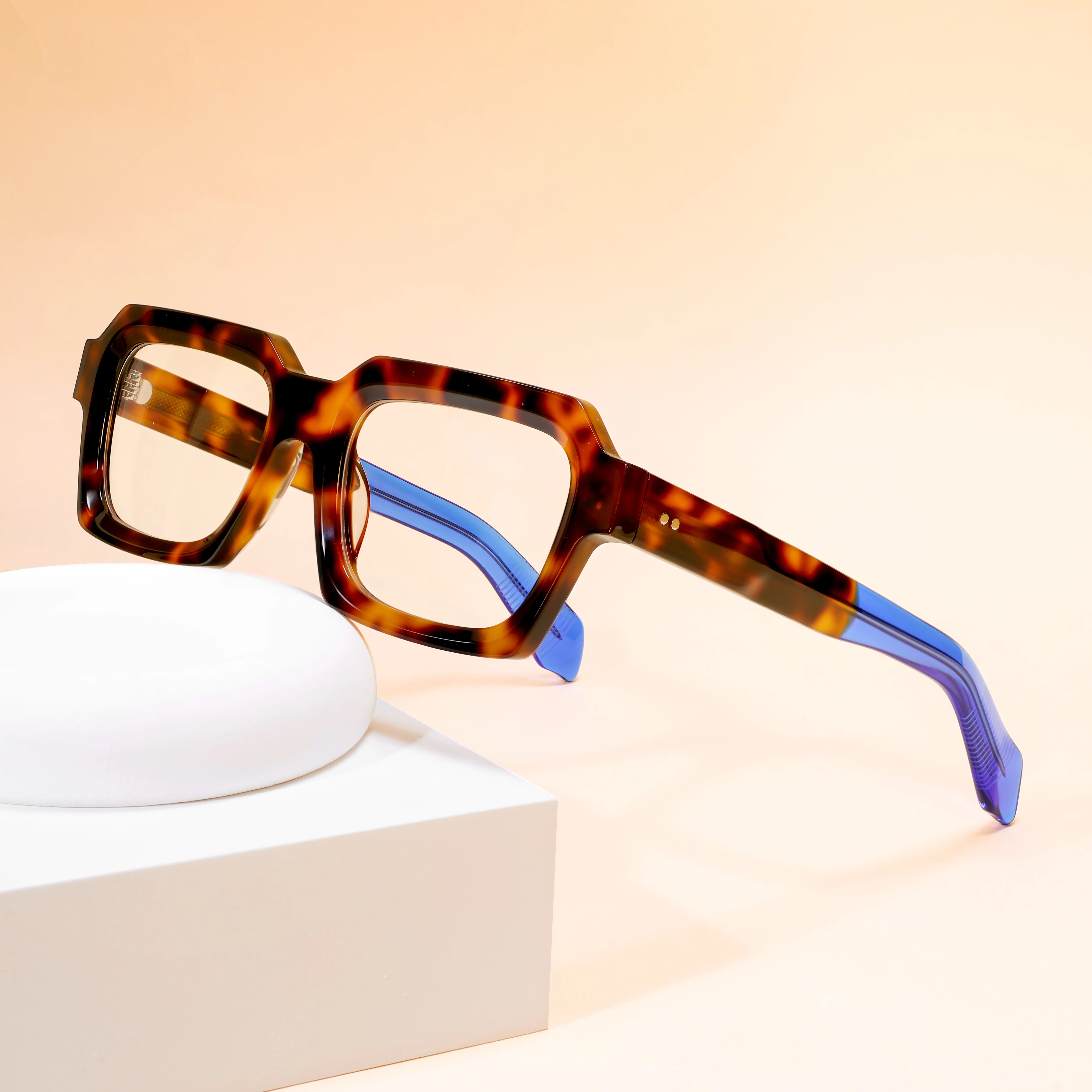 Luxury Design Style Eyeglasses Frame Thick Acetate Wide Top Large Size Clear Lenses for Fashion Forward Individuals