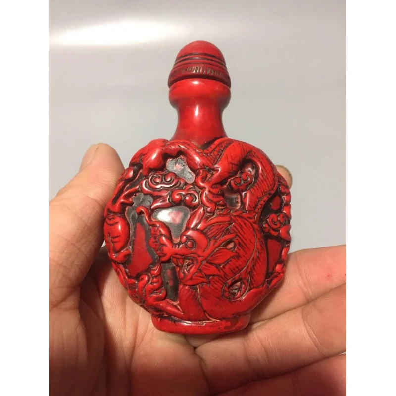 

Exquisite Resin (Dragon) Snuff Bottle Decoration