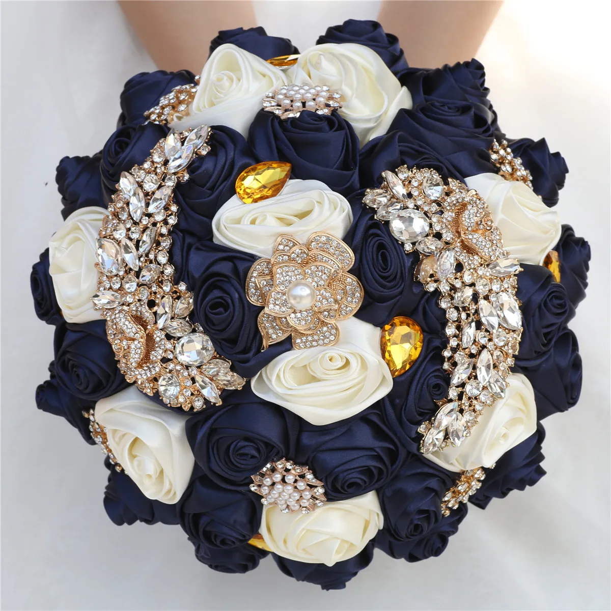 

Gorgeous Rhinestone Navy Ivory Bouquet For Wedding Decoration Bride and Bridesmaids Holding Flowers Bridal Marriage Supplies