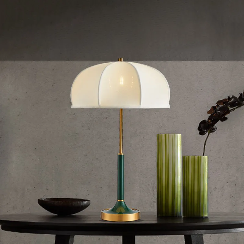 

Decorative desk lamp Mushroom desk lamp Study bedside night lamp