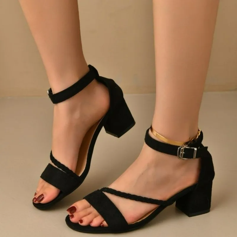 

Women Sandals New Summer Fashion Sandals Medium High Heels Outdoor Elegant Wedding Shoes Bridal Plus Size Buckle Strap Sandals