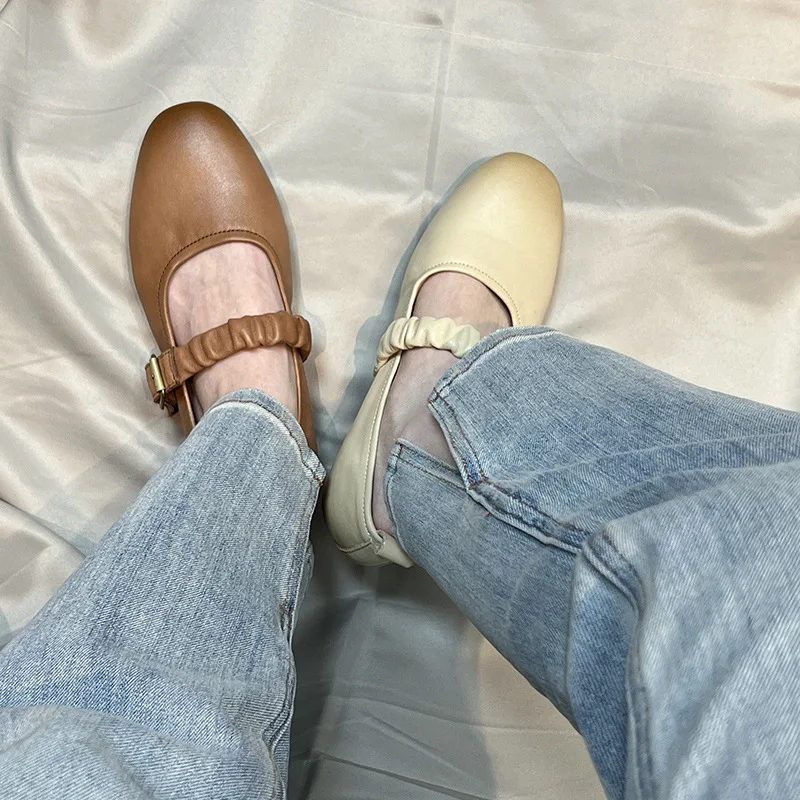 Careaymade-Genuine leather women\'s shoes,Retro Mary Jane Shoes Slimming Shallow Mouth Single Shoes Flat Sole Women\'s Shoes