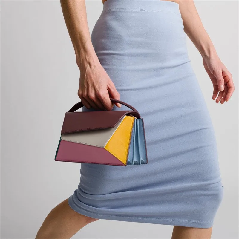 2025 ريترو حقائب جلدية مربعة تصميم عصري حمل فاخر مصمم امرأة هندسية أضعاف حقائب اليد الإناث بولي Crossbody حقيبة كتف