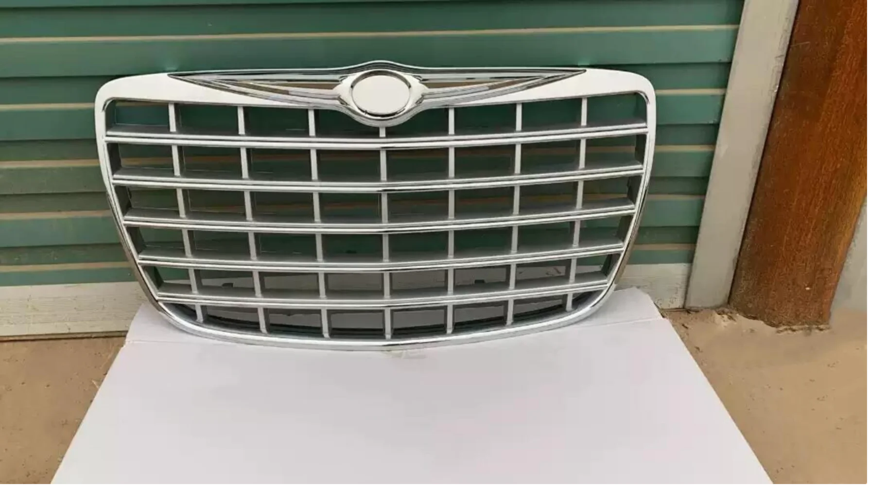 Front Bumper Grill Grille mask For Chrysler 300c Car accessories