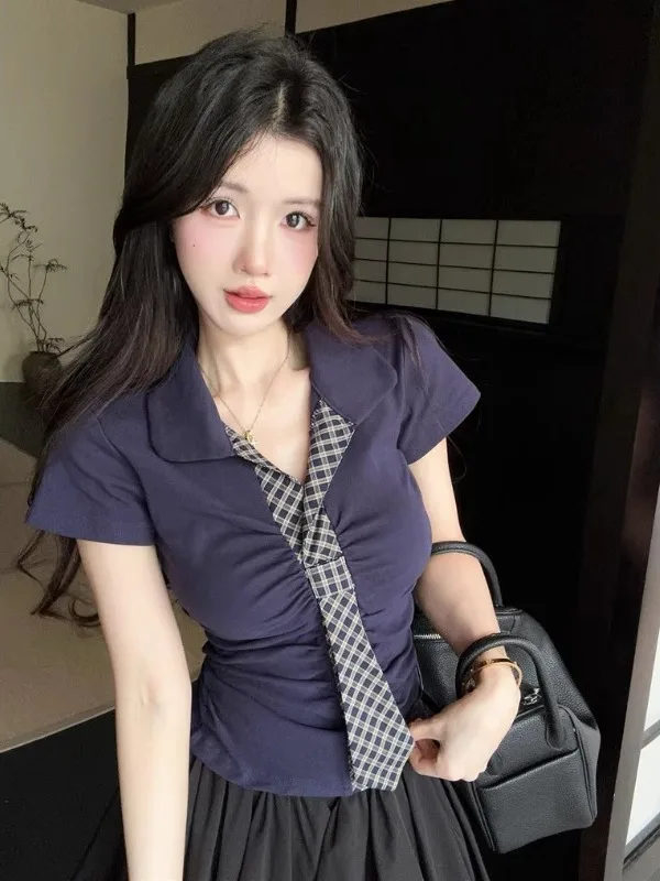 

Korean Style Slim Fit Short Sleeve T-Shirt And Flower Bud Short Skirt Two Piece Set for Trendy Girls Casual Summer Wear