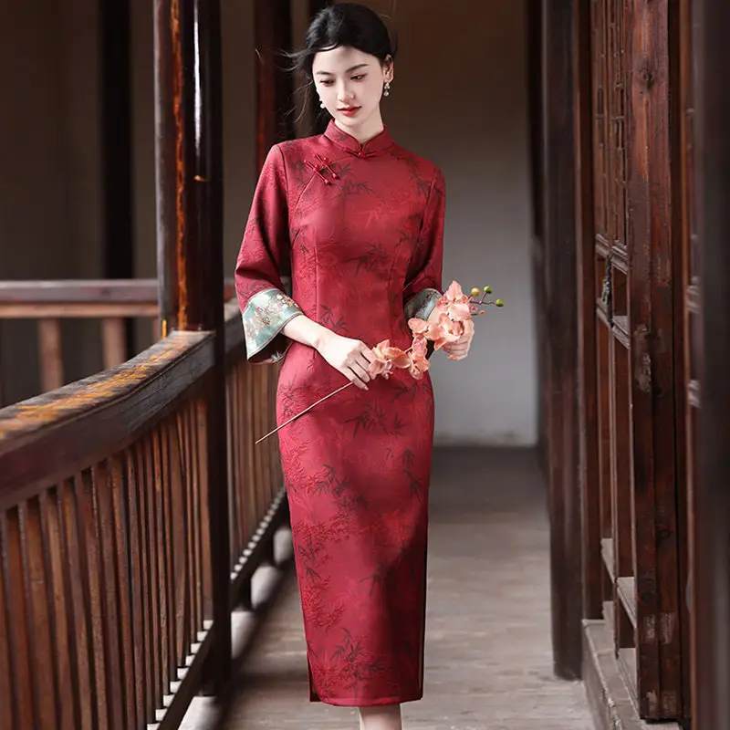 

Новое красное ципао Yourqipao в китайском стиле, с длинными рукавами, улучшенная модель 2026 года, для женщин, для свадьбы, помолвки, вечернее платье ципао