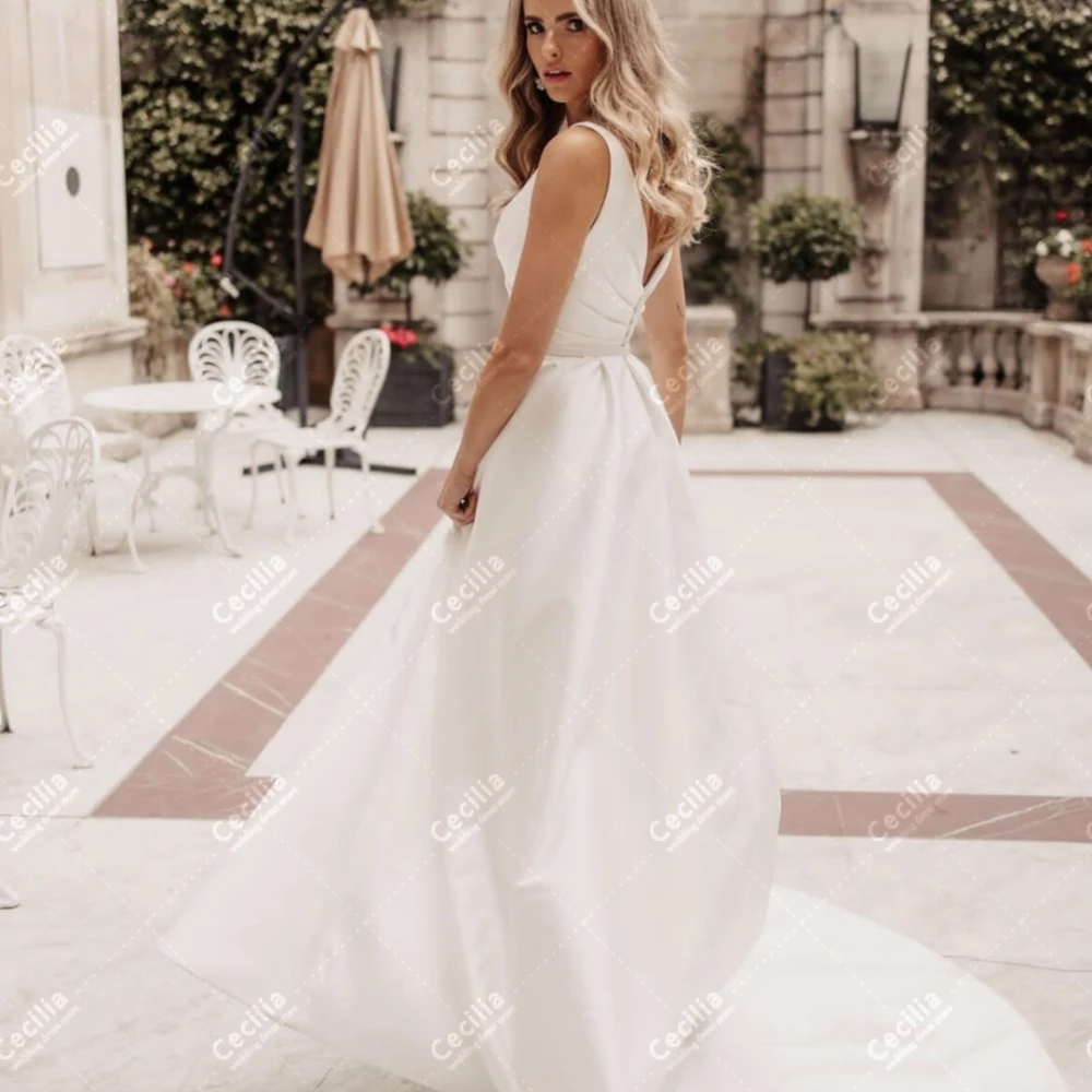 Graceful Wedding Dresses A-Line Satin Bridal Gowns Sexy Sleeveless High Slit Robes For Formal Party Glamorous Vestidos De Novia