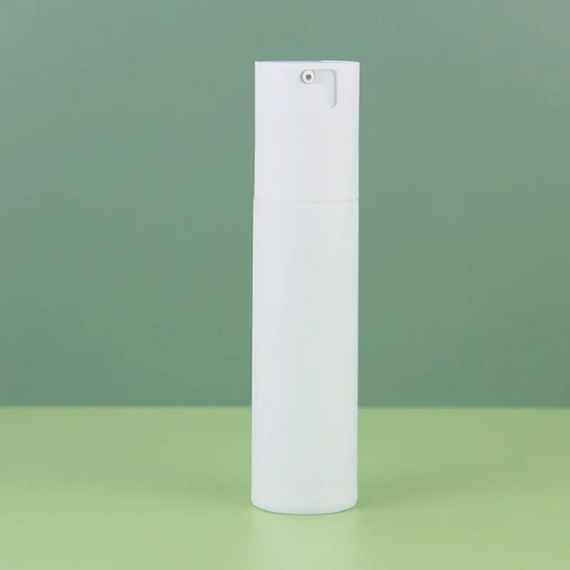 

15ML30ML50ML airless plastic bottle with airless pump silver line for lotion/emulsion/serum/whitening liquid Cosmetic Packaging