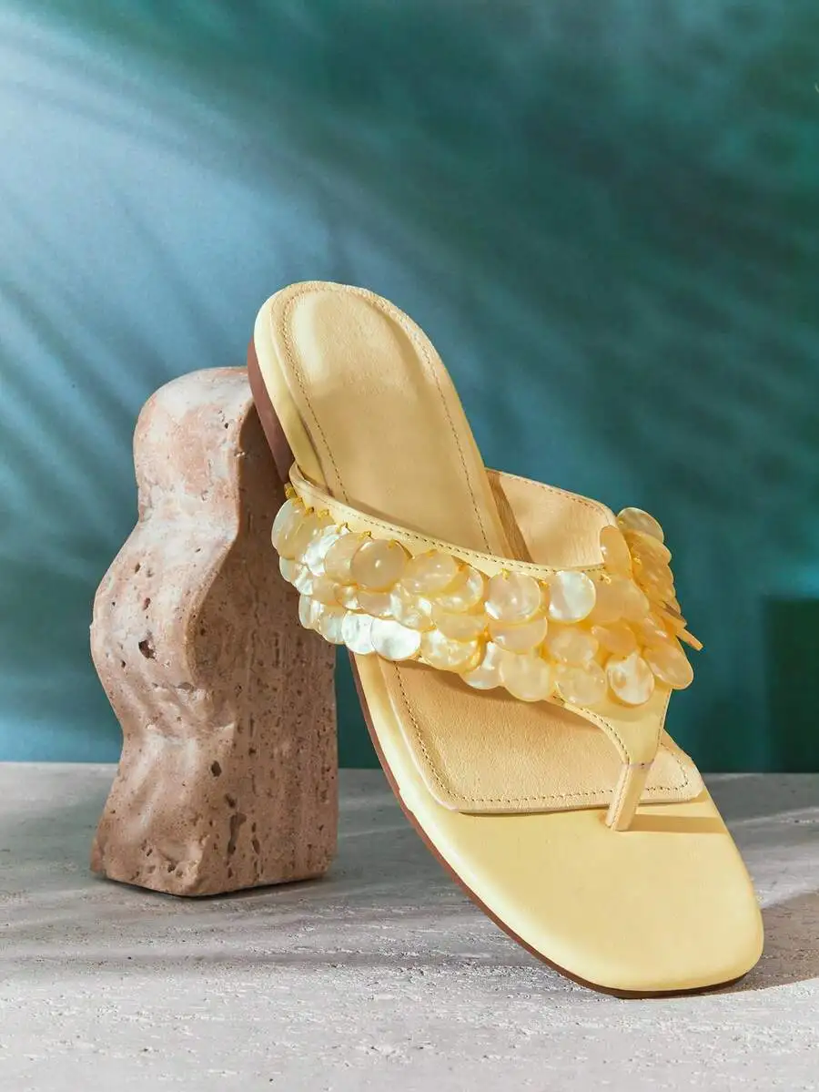 

Womens Casual Flat Thong Sandals With Shell Embellishment Summer Shoes