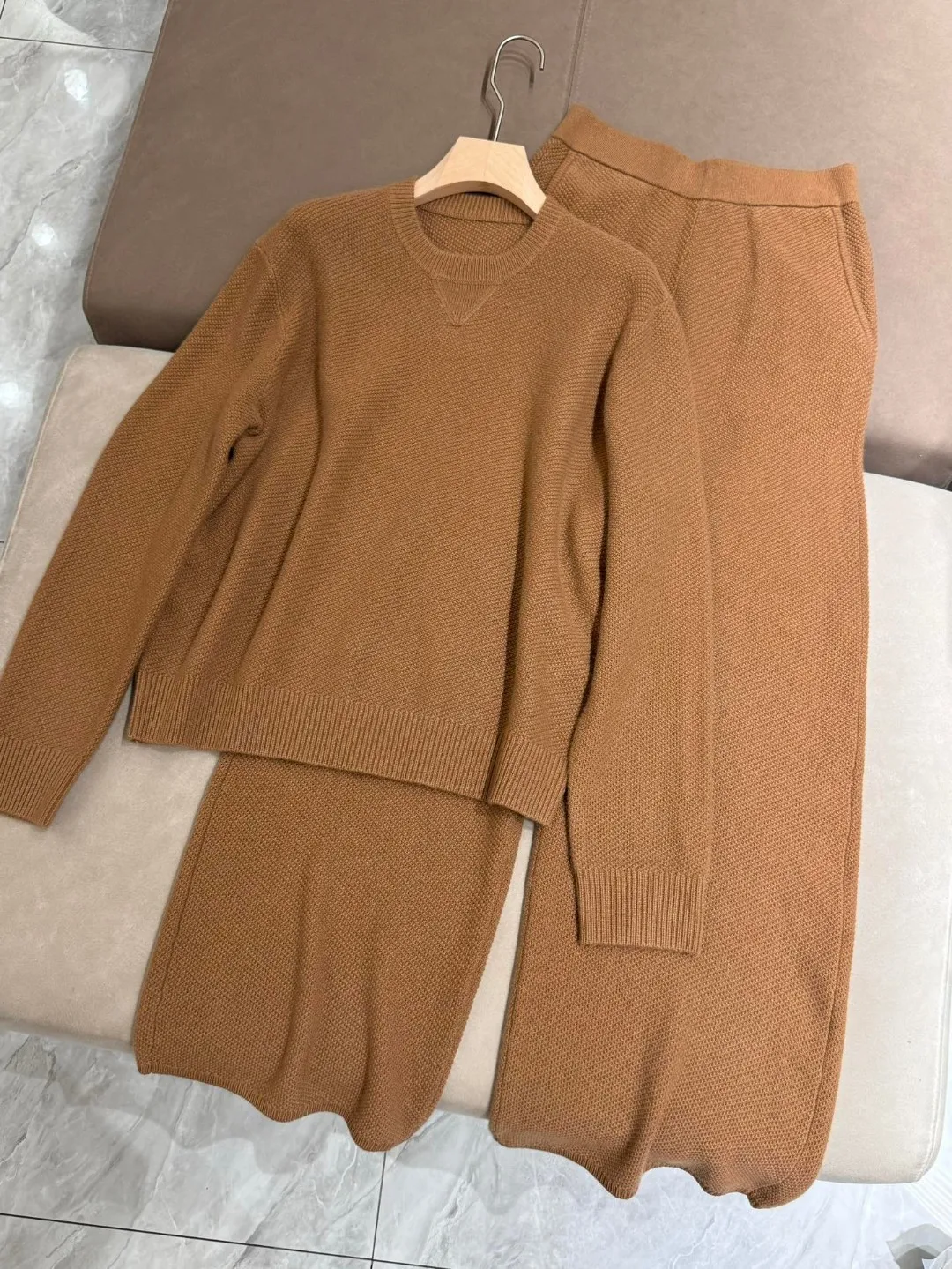 Women Solid Color Knitted Set Autumn Winter O-Neck Long Sleeve Sweater or Elastic Waist Straight Wide Leg Pants