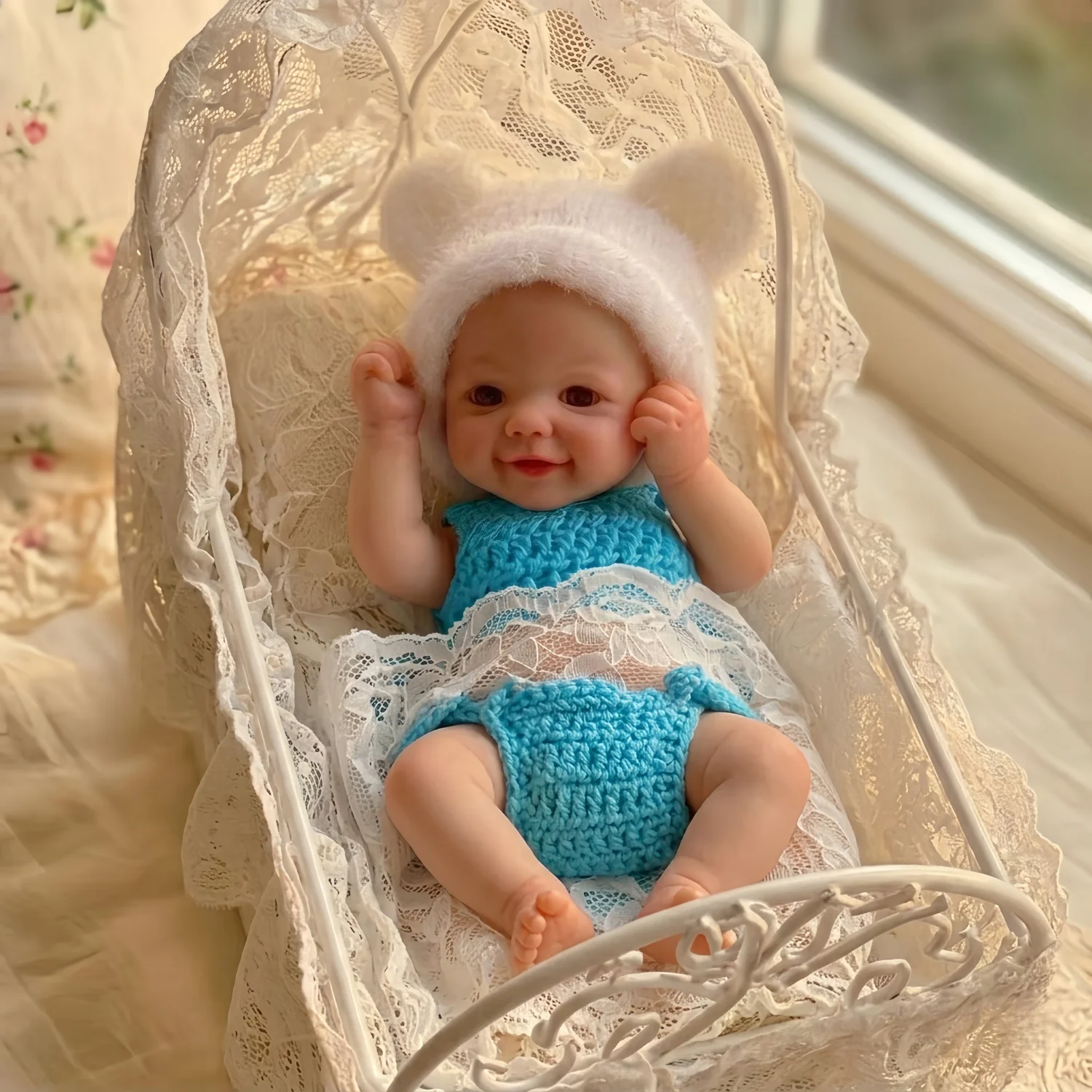 6Inch Washable Mini Palm Solid Silicone Boy & Girl Doll With Handmade Paint Skin Soft Touch Feeling Lifelike Mini Doll