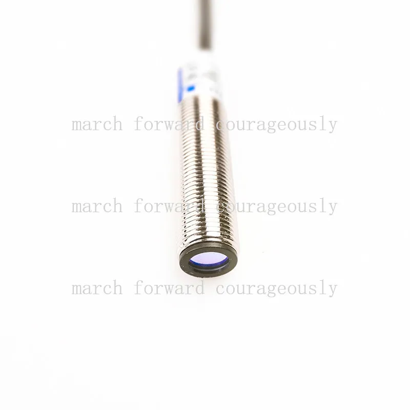 20-meter distance M12M18 laser cross-line photoelectric induction switch sensor E3F-20C/20L visible light