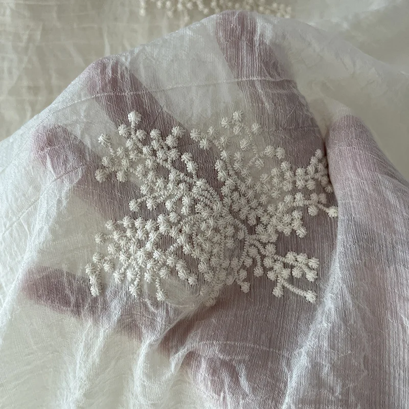 

Thin mesh lace embroidery floral fabric is used for skirt wedding dresses, curtain tablecloths, handmade cloths