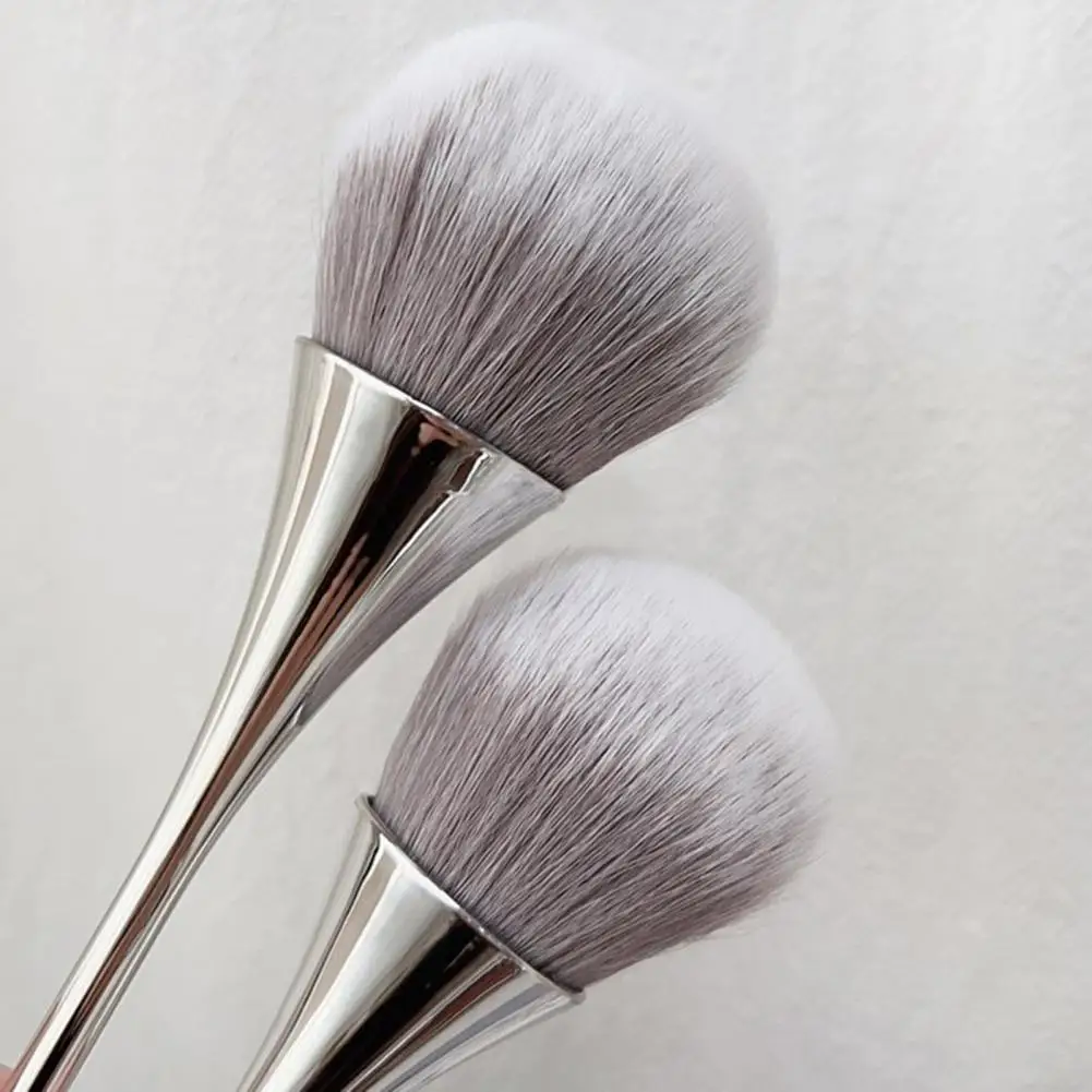 Dust Brush  Convenient Artificial Fiber Silver Tube  Facial Makeup Loose Powder Blush Brush for Daily Life